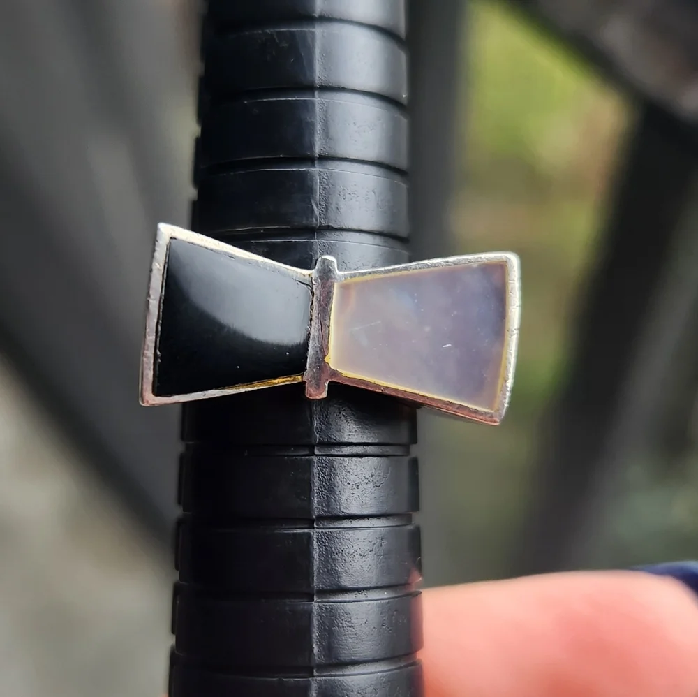 Handmade Sterling Silver 925 Vintage Onyx Mother Of Pearl Bow Ring Sz 7